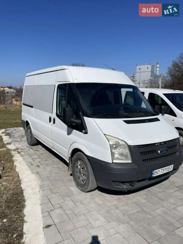 Микроавтобус Ford Transit 2013 в Хоросткове