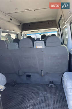 Микроавтобус Ford Transit 2013 в 
