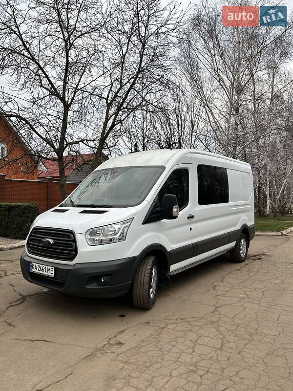 Грузопассажирский фургон Ford Transit 2018 в 