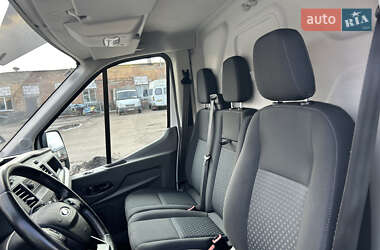 Вантажний фургон Ford Transit 2020 в 