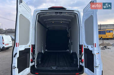 Вантажний фургон Ford Transit 2020 в 
