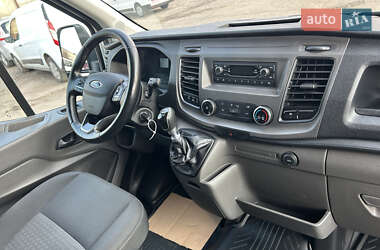 Вантажний фургон Ford Transit 2020 в 