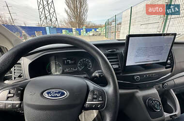 Грузовой фургон Ford Transit 2022 в 
