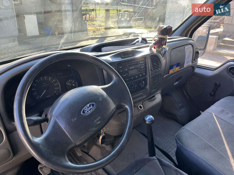 Микроавтобус Ford Transit 2002 в Львове