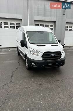 Грузовой фургон Ford Transit 2020 в 