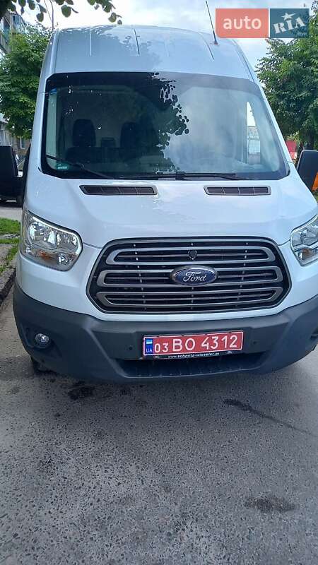 Грузовой фургон Ford Transit 2017 в 