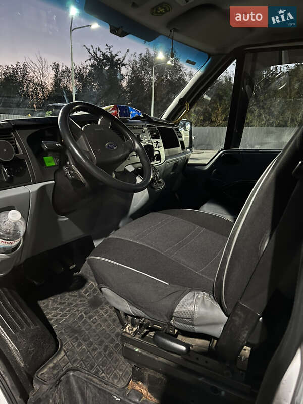 Грузовой фургон Ford Transit 2013 в Киеве фото 8 Грузовой фургон Ford Transit 2013 в Киеве