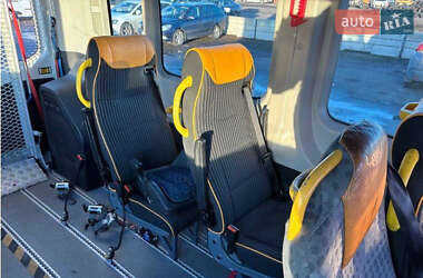 Микроавтобус Ford Transit 2016 в 