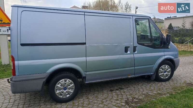 Вантажний фургон Ford Transit 2007 в Снятині
