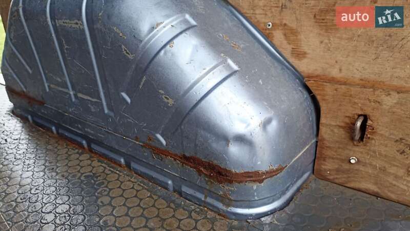 Грузовой фургон Ford Transit 2007 в Снятине