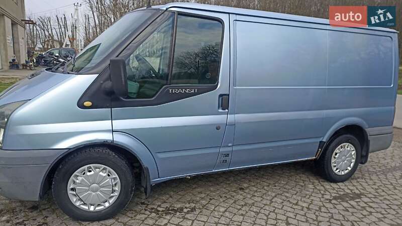 Вантажний фургон Ford Transit 2007 в Снятині