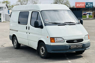 Грузопассажирский фургон Ford Transit 1999 в 