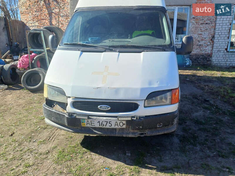 Вантажний фургон Ford Transit 1998 в 