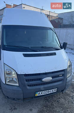 Грузовой фургон Ford Transit 2006 в 