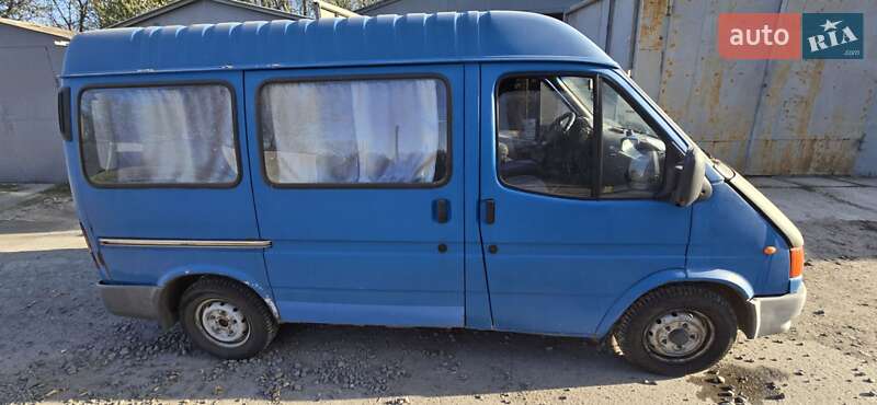 Микроавтобус Ford Transit 1998 в 