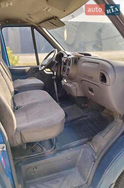 Грузопассажирский фургон Ford Transit 2002 в 