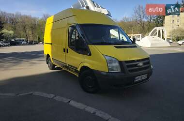Грузовой фургон Ford Transit 2010 в 