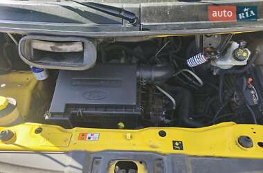 Грузовой фургон Ford Transit 2010 в 