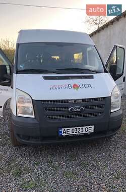 Микроавтобус Ford Transit 2011 в 