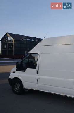Грузовой фургон Ford Transit 2005 в 