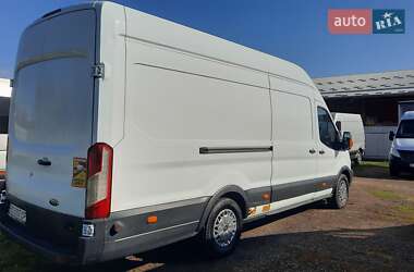 Грузовой фургон Ford Transit 2016 в 