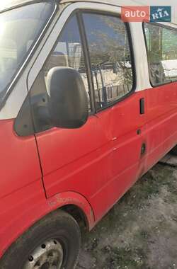 Грузовой фургон Ford Transit 1999 в 