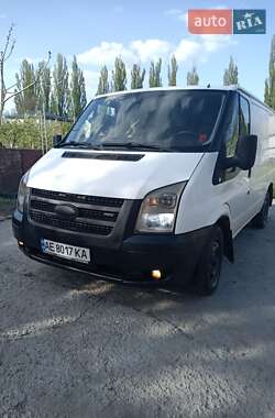 Грузовой фургон Ford Transit 2006 в 