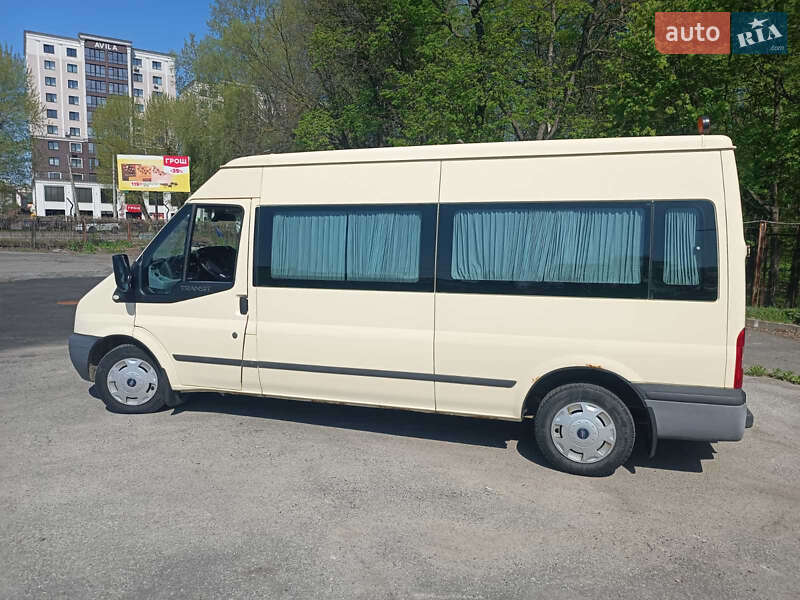 Мікроавтобус Ford Transit 2012 в 