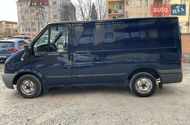 Грузовой фургон Ford Transit 2012 в 