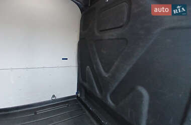 Грузовой фургон Ford Transit 2019 в 