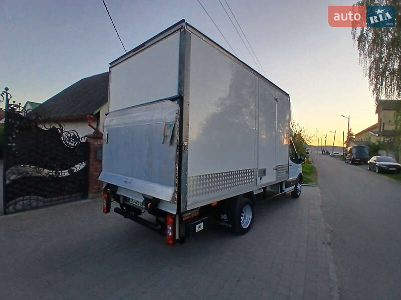 Грузовой фургон Ford Transit 2018 в Дубно