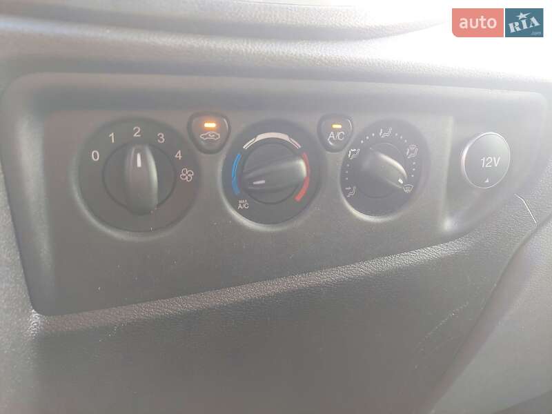 Мікроавтобус Ford Transit 2016 в Прилуках