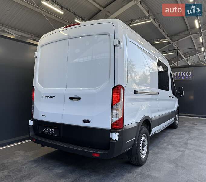 Грузопассажирский фургон Ford Transit 2023 в Киеве