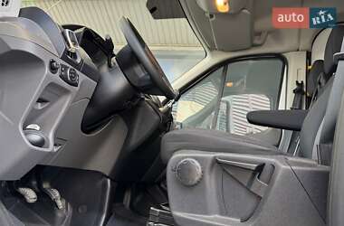 Грузопассажирский фургон Ford Transit 2023 в 