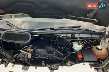 Грузовой фургон Ford Transit 2015 в 