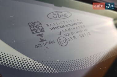 Вантажний фургон Ford Transit 2021 в 