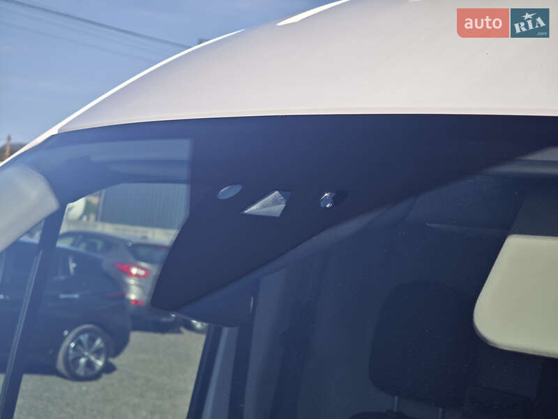 Вантажний фургон Ford Transit 2020 в Луцьку