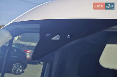 Вантажний фургон Ford Transit 2020 в 