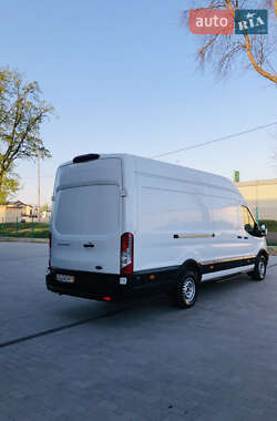 Грузовой фургон Ford Transit 2019 в 