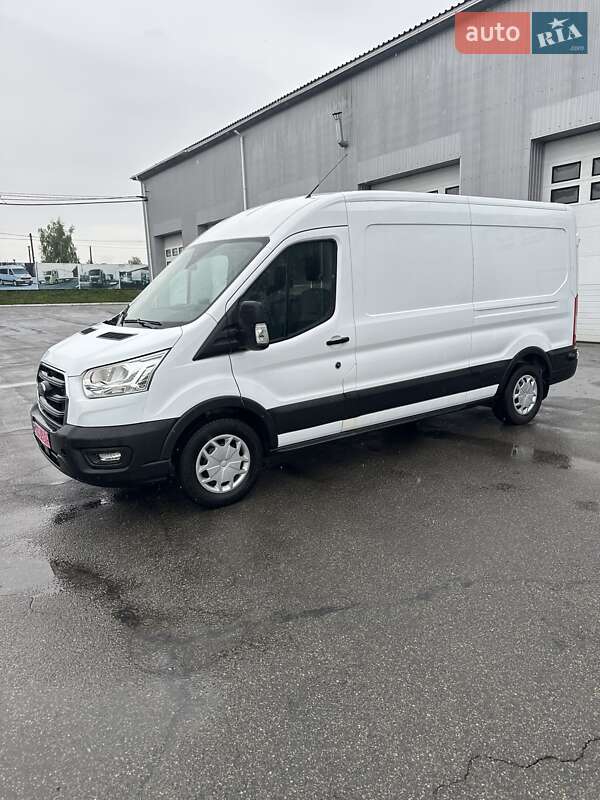 Ford Transit 2021