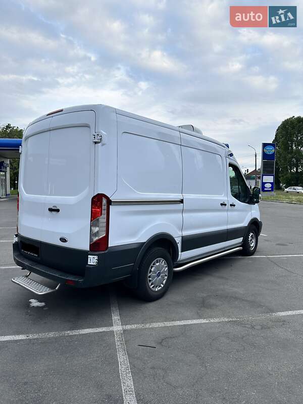 Грузовой фургон Ford Transit 2016 в Черкассах