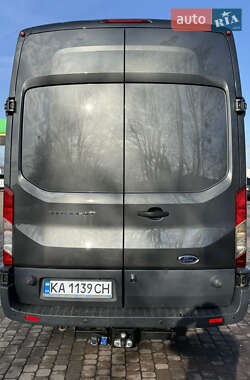 Грузовой фургон Ford Transit 2015 в 
