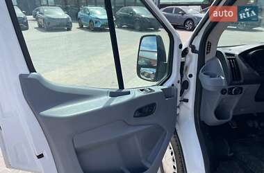 Вантажний фургон Ford Transit 2014 в 