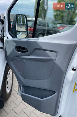 Грузопассажирский фургон Ford Transit 2018 в 