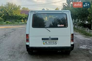 Грузопассажирский фургон Ford Transit 1995 в 