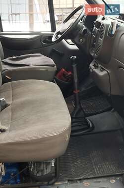 Вантажопасажирський фургон Ford Transit 2006 в 
