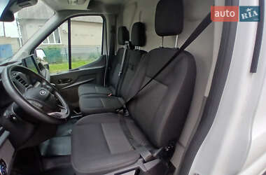 Грузовой фургон Ford Transit 2022 в 