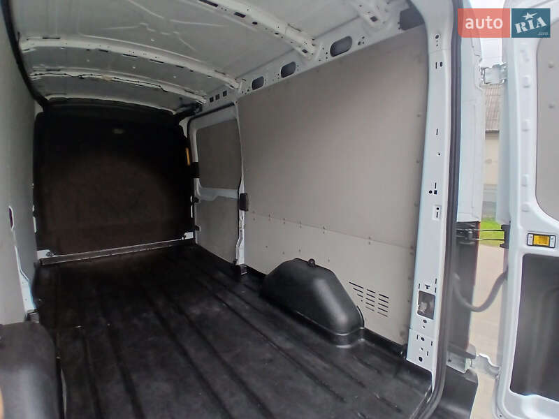 Грузовой фургон Ford Transit 2022 в Дубно