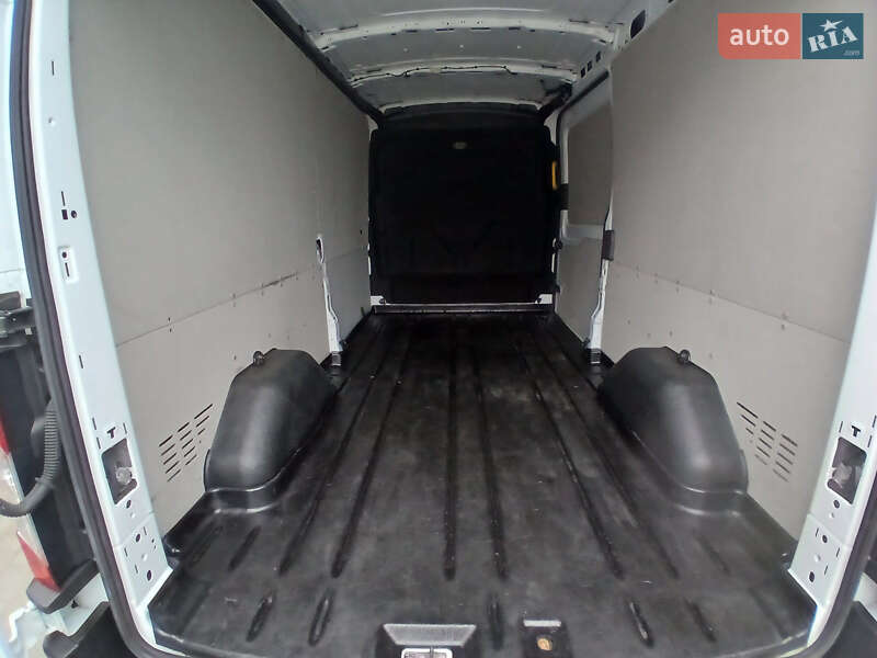 Грузовой фургон Ford Transit 2022 в Дубно