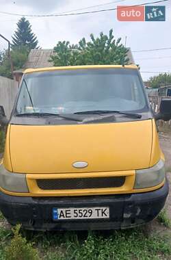 Грузовой фургон Ford Transit 2005 в 